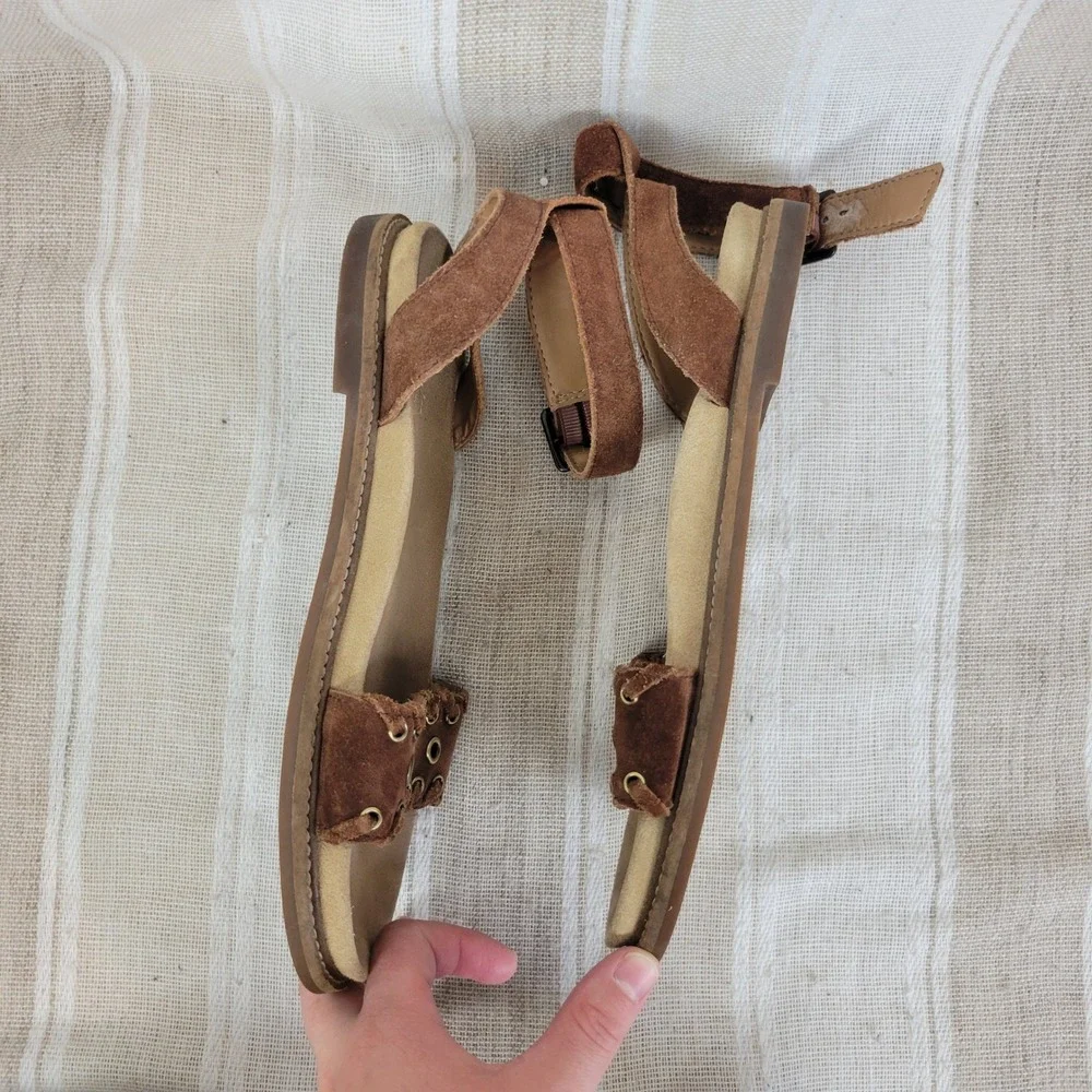 Clarks‎ Artisan Corsio Amelia Leather Sandals Tan Brown Size 8.5